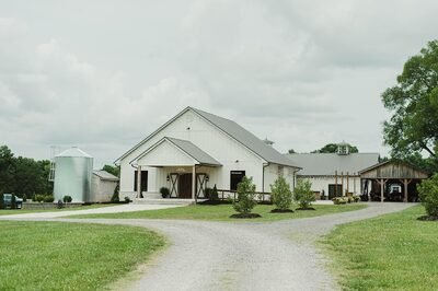 Steel Magnolia Barn photo