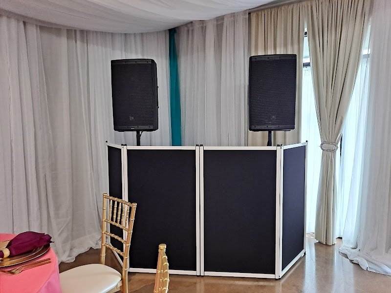 Dynamite DJ Service