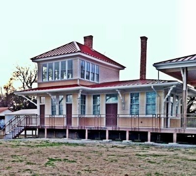 Amqui Station & Visitors Center photo