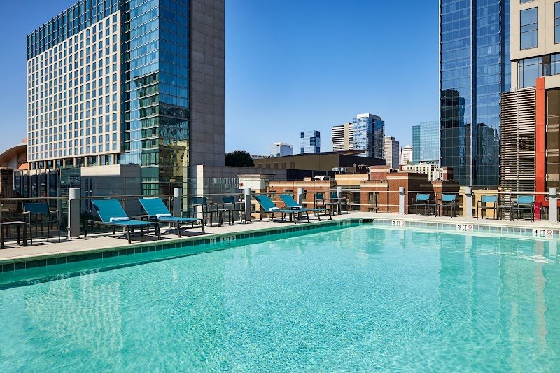 Hilton Garden Inn — Downtown Corporate