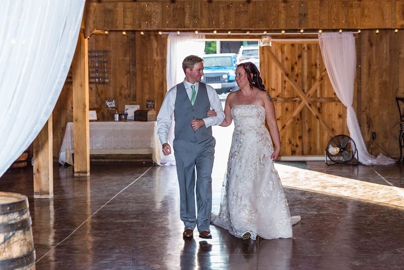 The Red Barn at Crafton Farms