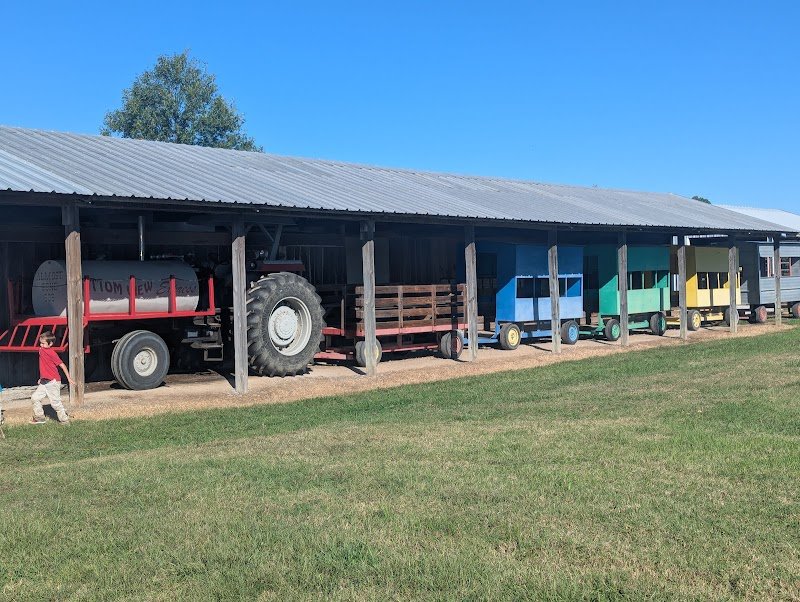 Bottom View Farm