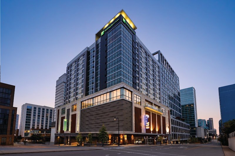 Holiday Inn & Suites Nashville Dtwn - Conv Ctr — Downtown Nashville