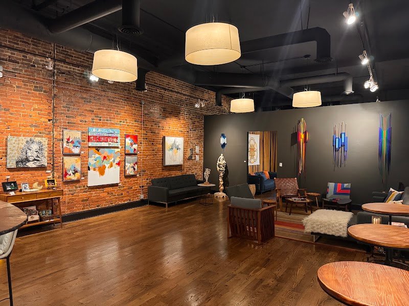 Swipe Right Art + The Studio 208 photo